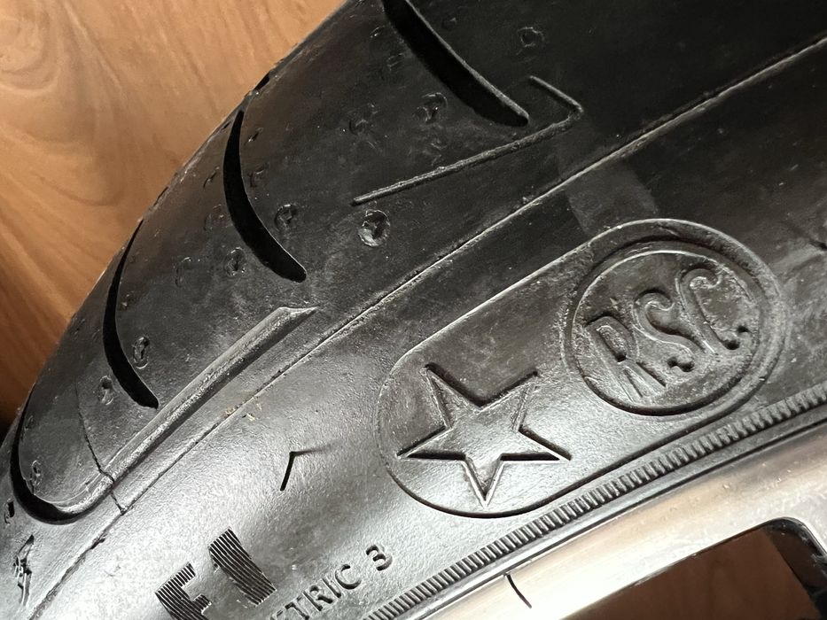 Jante Noi Vara Bmw Seria 3 4 G20  RFT 225 40 19 & 255 35 complete NOI