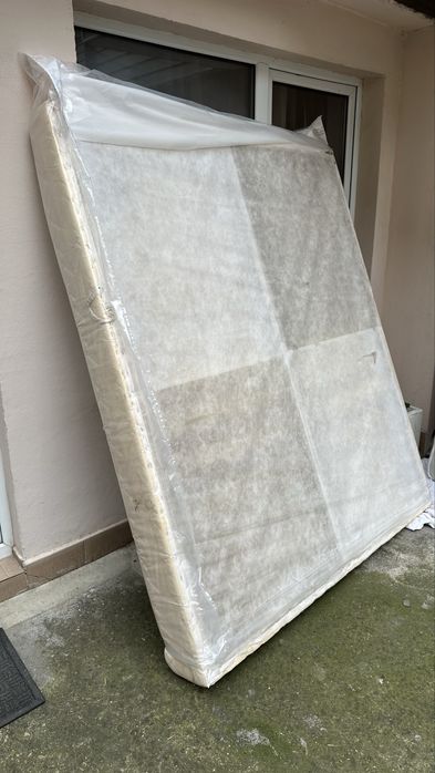 Подарявам 5 бр матраци 164/190