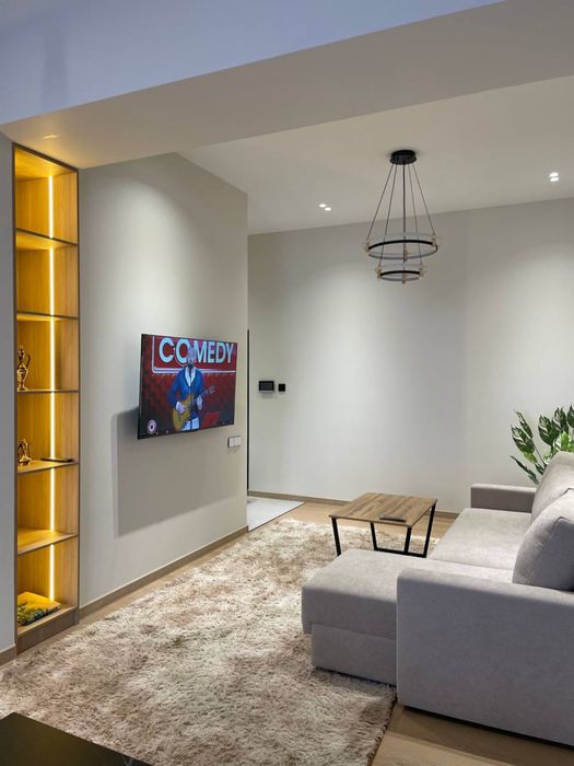 ЭЛИТНАЯ! 2х комнатная кв-ра на Дархане рядом метро Х.Алимждана