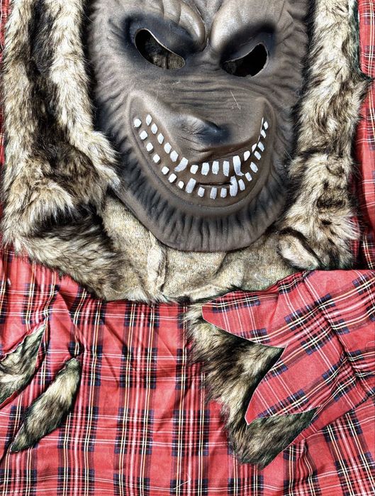 Костюмы новогодние и хэллоуин  хоррор