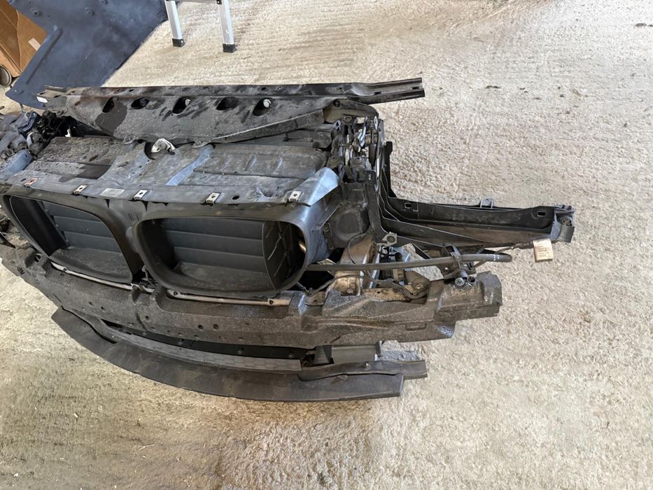 Trager complet BMW Seria 7 F01 M pachet