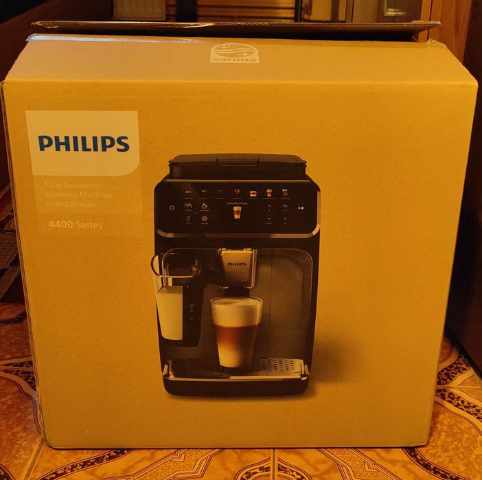 Espressor automat PHILIPS Seria 4400