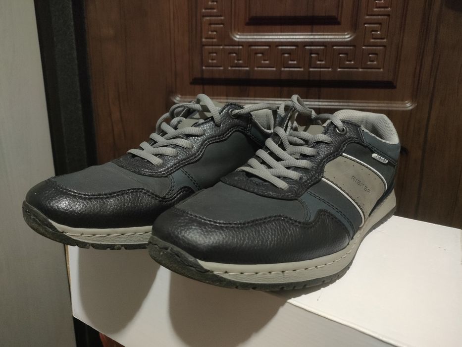 Кроссовки бу пробег не большой