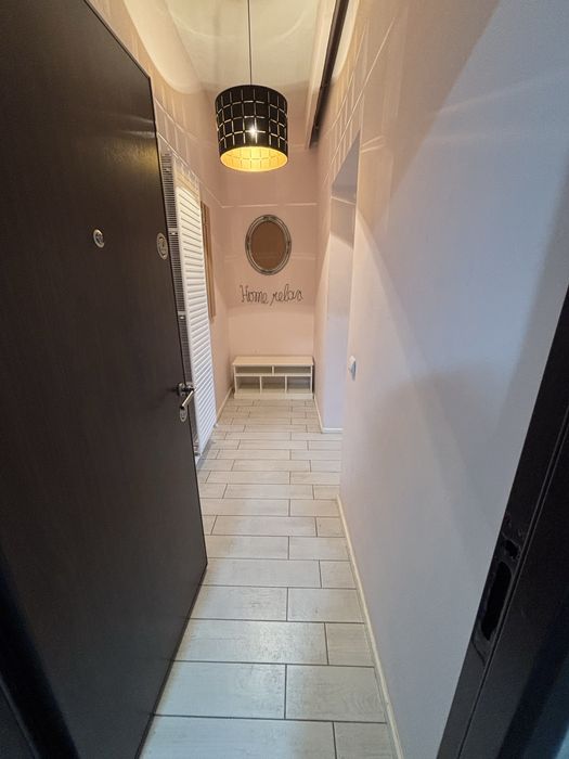 Inchiriere apartament zona centrala. 0725.205.875