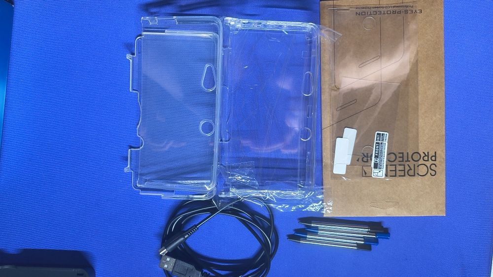 Nintendo 3ds Old (cobalt blue) + Circle Pad Pro