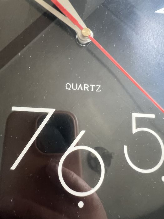 Ceas de perete Quartz