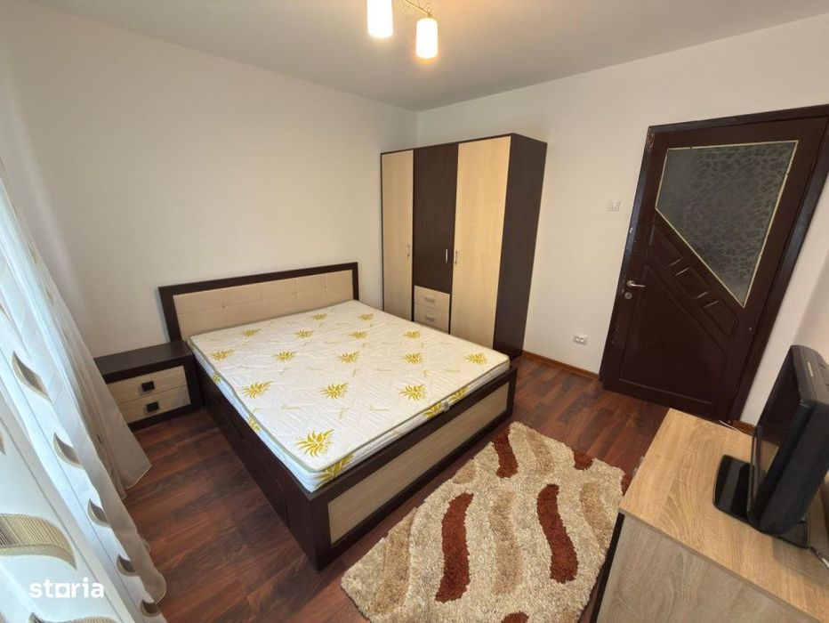 Apartament cu 3 camere, 62 mp, zona Republicii