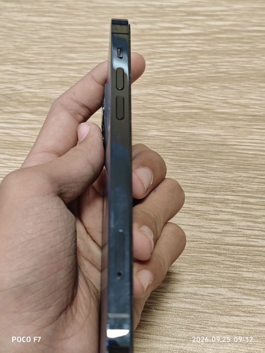 iPhone 12 pro 100%акб