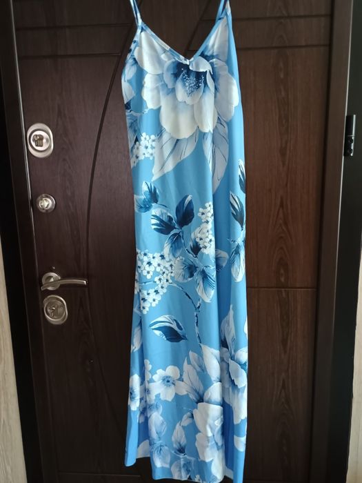 Нови рокли Л-ХЛ размер