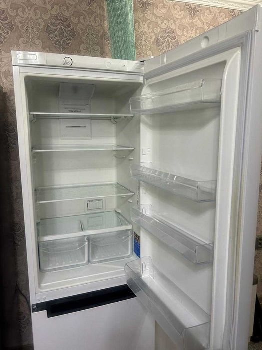 Холодильник Индезит