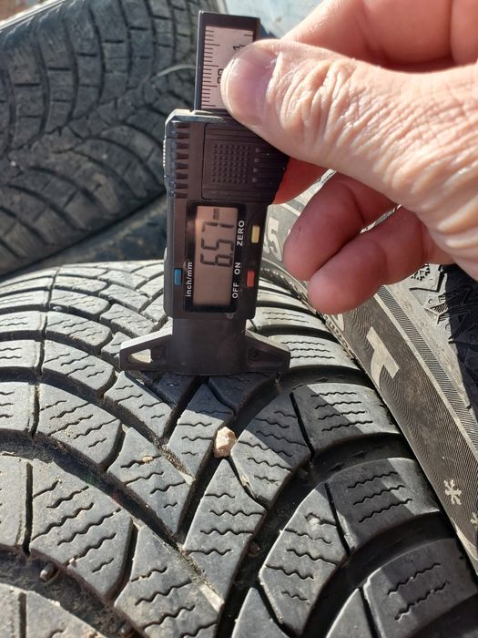 Semperit Speed Grip 5- 195/65/15 , dot 4224