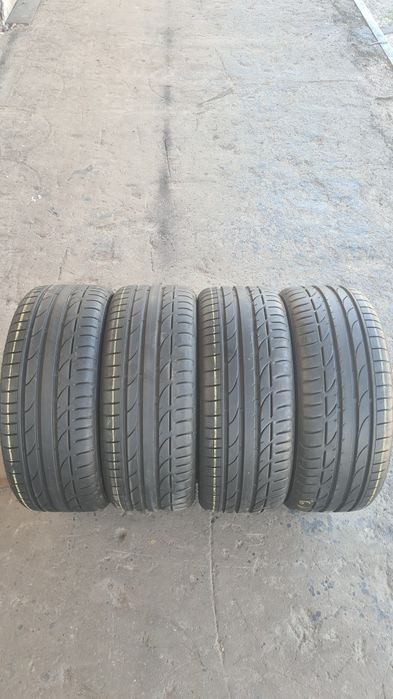4 anvelope vara Bridgestone 225/40/19,dot 2022.