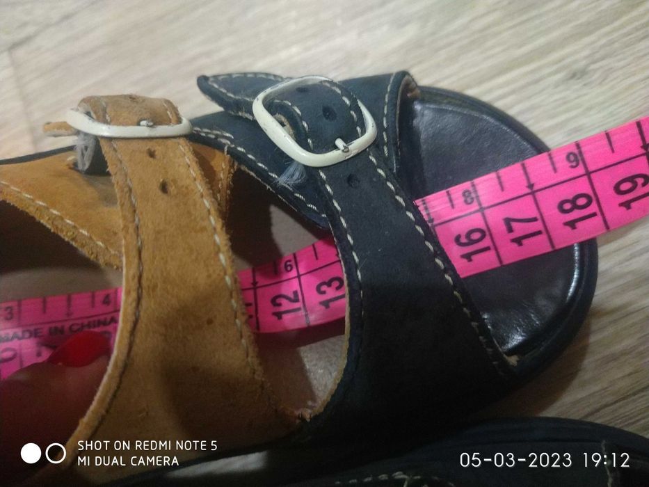 Продам ортопедические сандалии