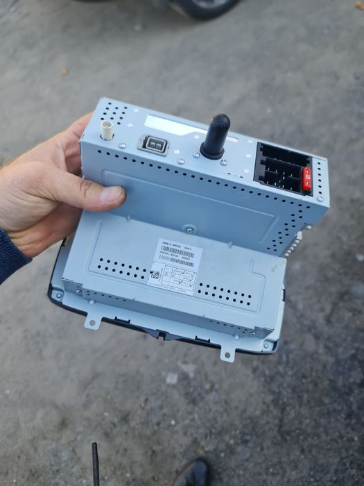 Магнитофон лада веста