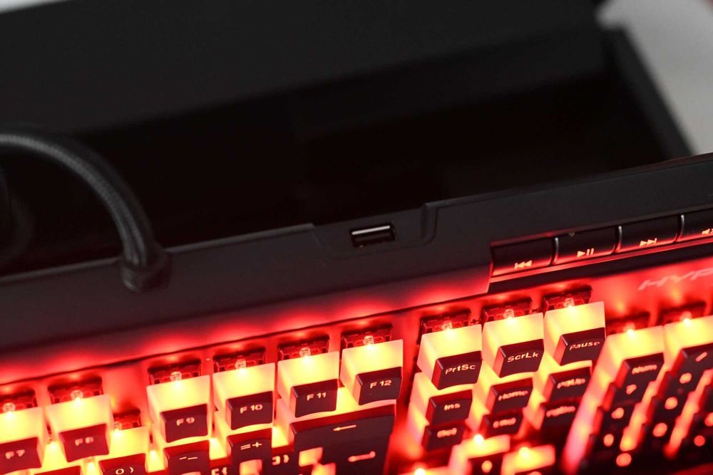 Гейминг клавиатури HyperX Alloy Elite / Elite RGB / Origins core RGB