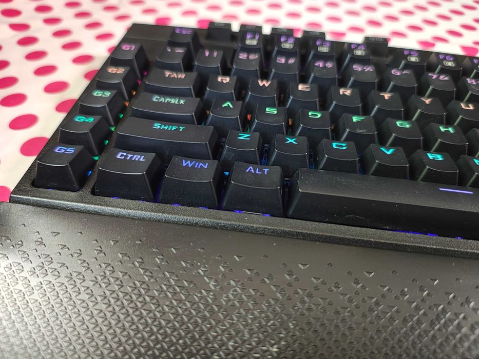 Tastatura Gaming Redragon Vishnu RGB Wireless Mecanica Red Switch.