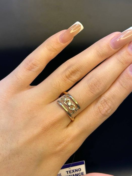 Золото Кольцо Масса: 1,25