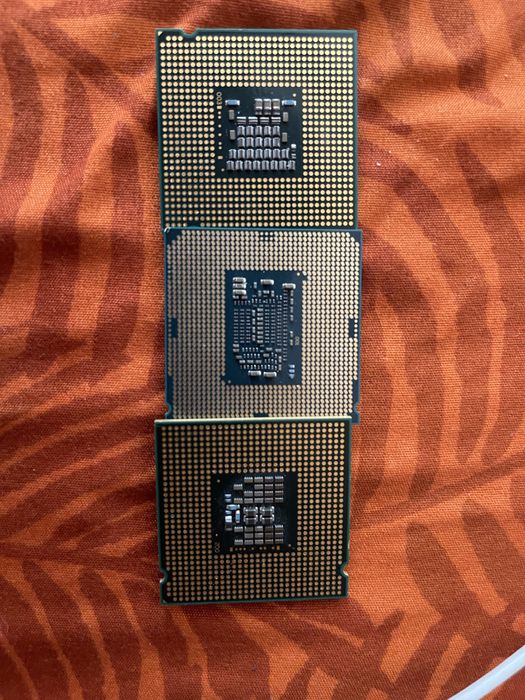 Se vand urmatoarele !