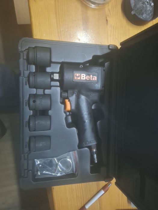 Пневматичен гайковерт Бета
