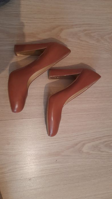 Продам туфли женские, новые