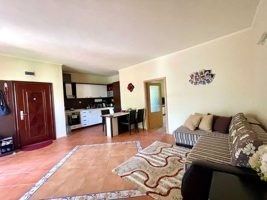 Продава се Двустаен апартамент в к.к. Елените - 74 кв.м за 1014 €/кв.м - Снимка #4