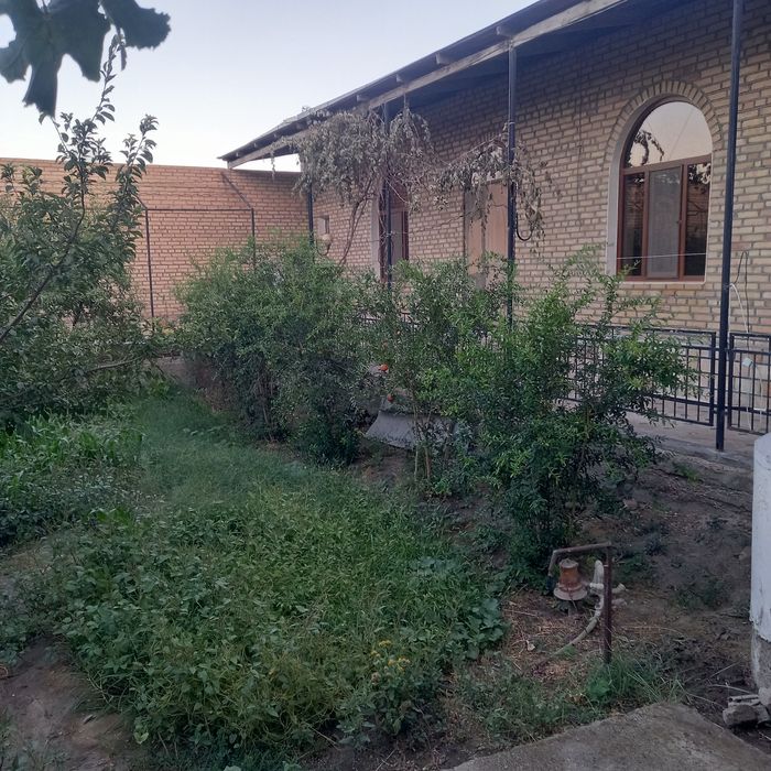 ховлининг ярми сотилади