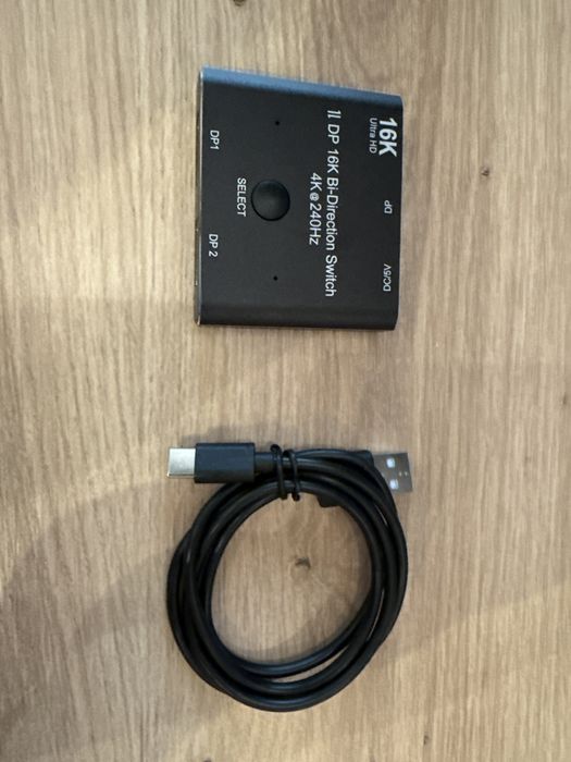 Switch Displayport 16K Splitter 2in 1Out Splitter Bidirecțional 8K-4k