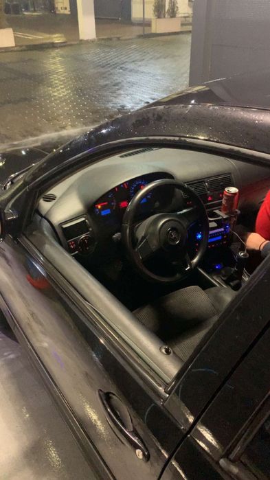 Vând Golf 1.9 131cp ASZ