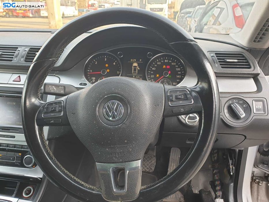 Volan Piele 3 Spite cu Comenzi Fara Airbag Volkswagen Passat CC 2008 - 2012 [C3875]