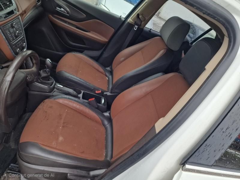 Scaune fata cu incalzire si bancheta piele maro Opel Mokka X