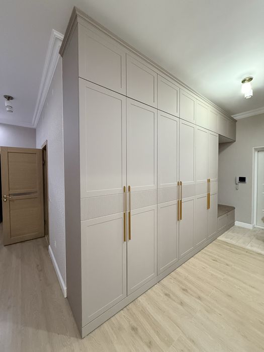 Продам шкаф купе срочно