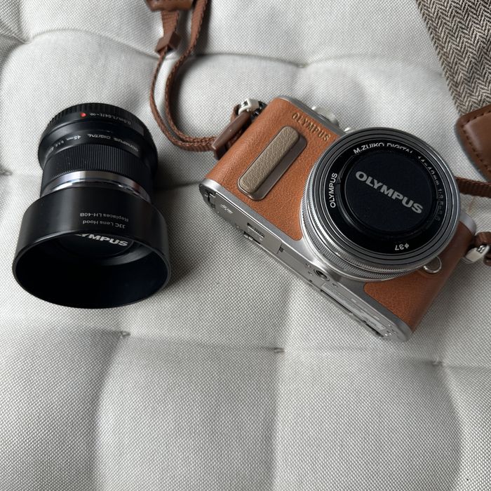 Olympus Epl-8 с обектив 45 mm f1.8