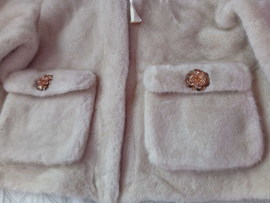 Ново дамско яке с етикет