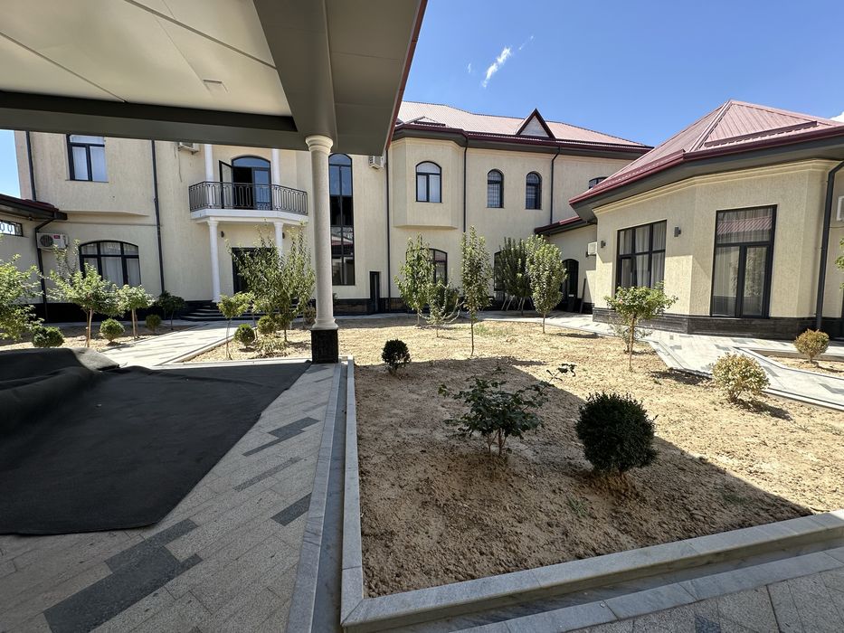 Алмазарский район продается большой частный дом 11 соток