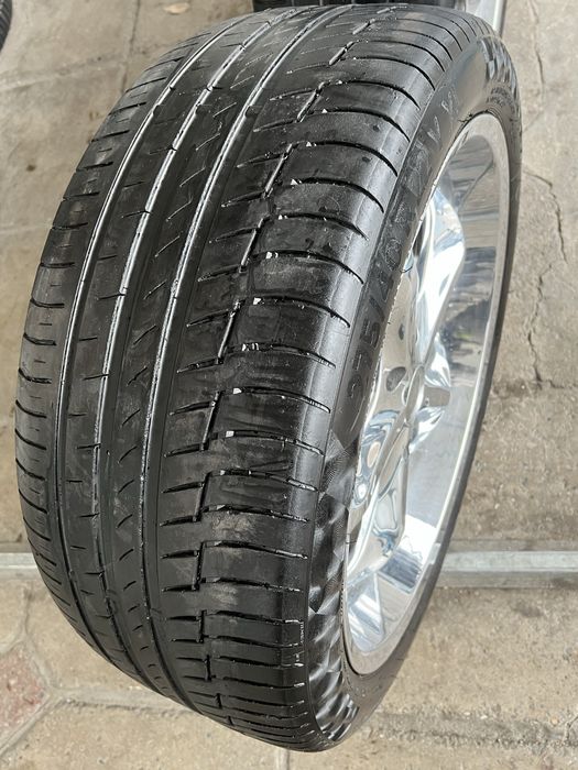 Хромированые колеса 275/40:22