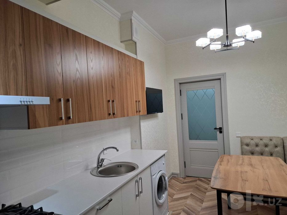 Продается 2х ком. квартира 60м2. Новостройка. Массив Лисунова