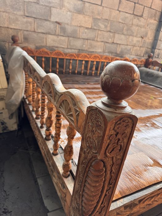 Продам топчан деревянный