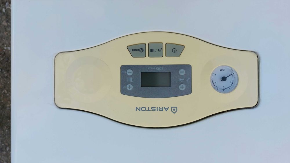 Dezmembraz Ariston Egis PLUS 24 FF