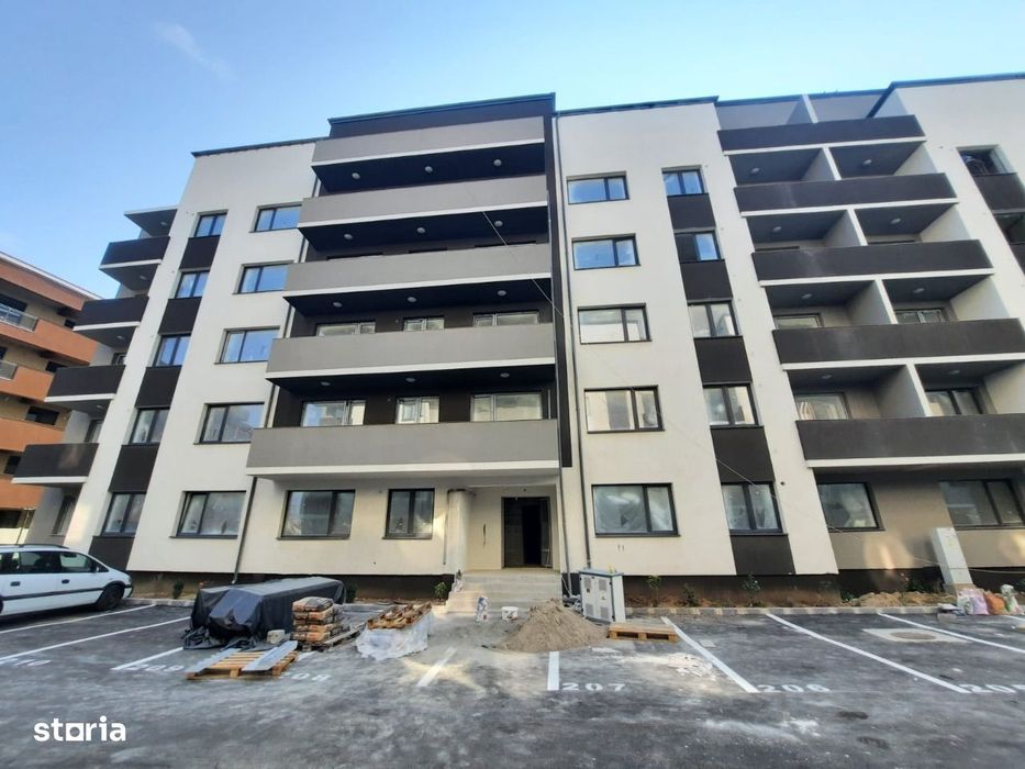Duplex 4 camere etajul 3/4 preț 175.000 euro