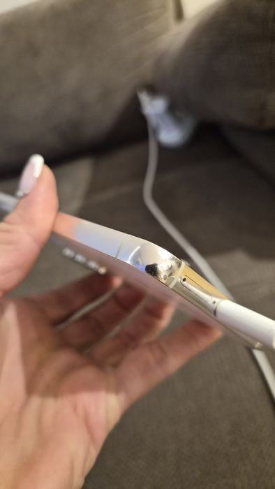 Самсунг S23 / Samsung S23