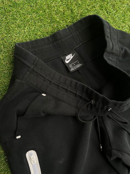 Дамски спортен екип : Nike Fleece Tech M