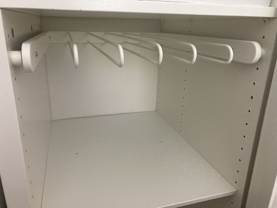 Изтеглящ се рафт за панталони ИКЕА KOMPLEMENT за гардероби PAX