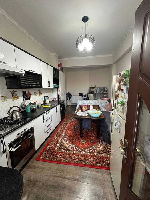 2 хоналик 2 этаж, 22 мактаб, голубой экран