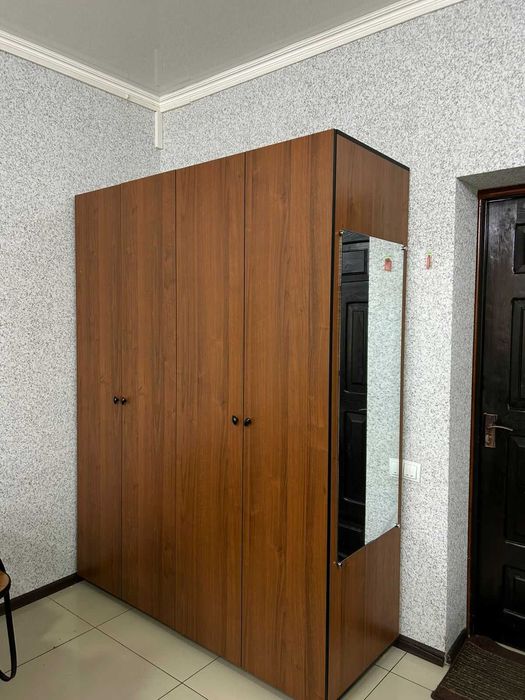 Продам шкаф в офис