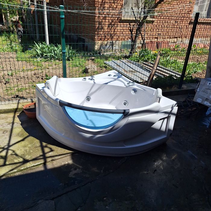 Хидромасажна вана за баня