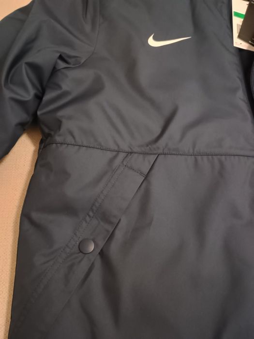 Geacă nouă Nike băiat 14 ani