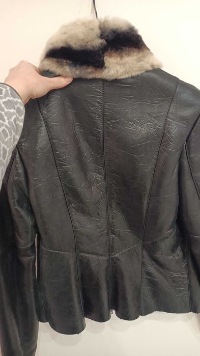 Невероятно дамско яке от естествен косъм