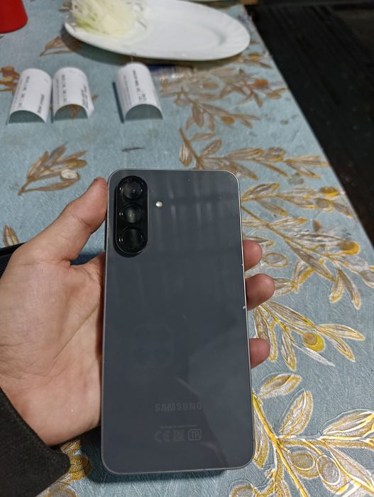 Samsung A 56 sotladi