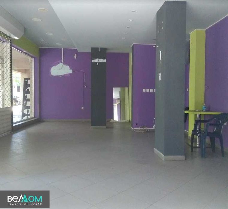 Дава се под наем Офис в Варна, Център - 68 кв.м за 900 € - Снимка #1