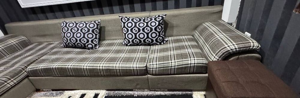 Продается уголок